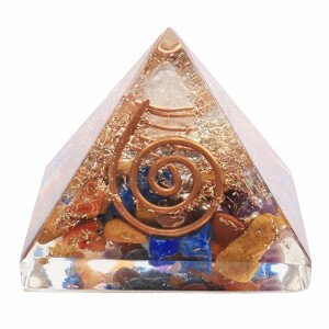 Orgonit pyramida čakrová s krystalem křišťálu - 4 x 4 cm